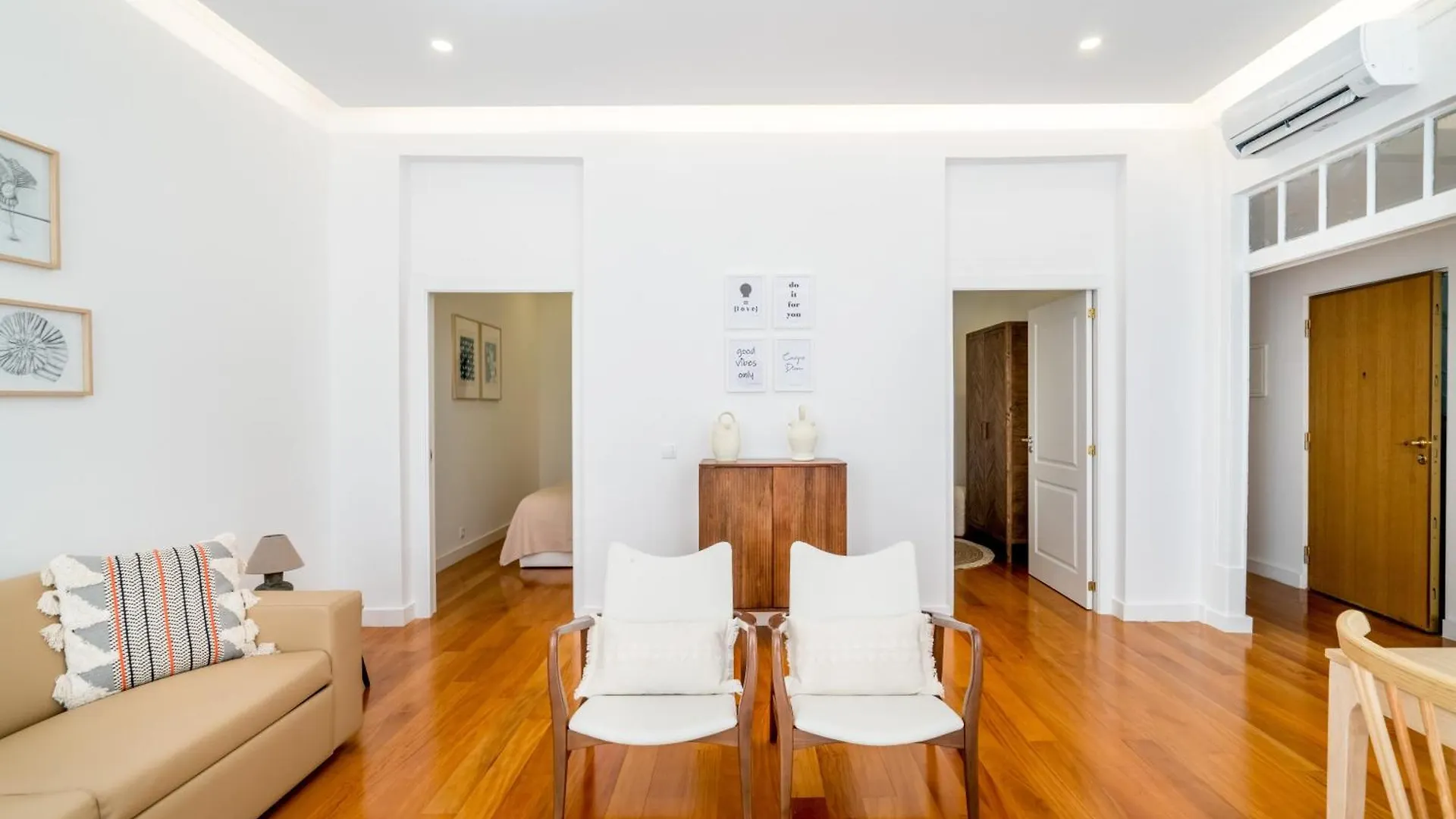 Pedrasnegras30 Lisbon Lofts & Apartments פורטוגל