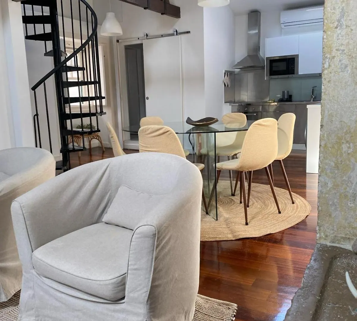 Pedrasnegras30 Lisbon Lofts & Apartments פורטוגל